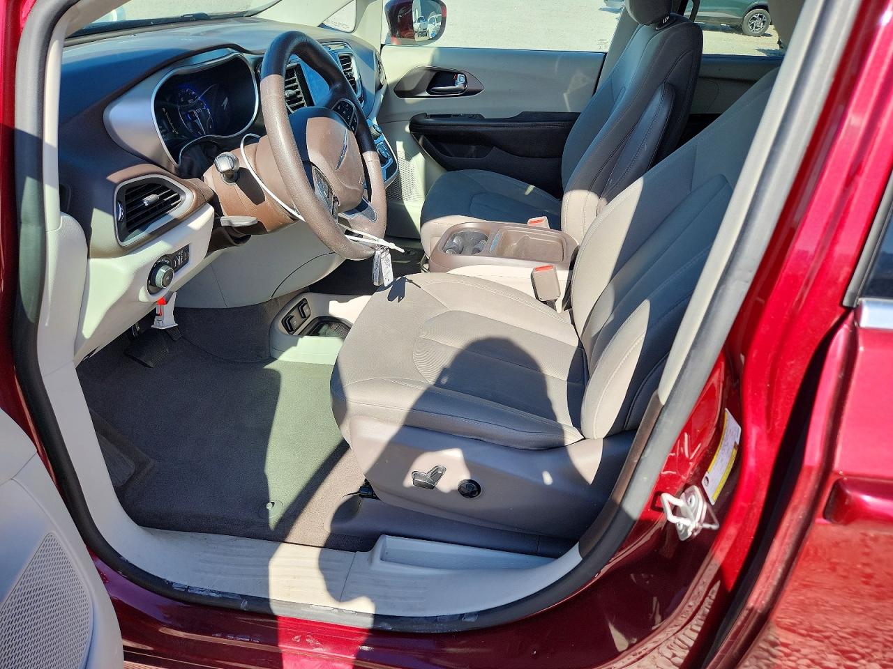Chrysler Pacifica Touring Plus