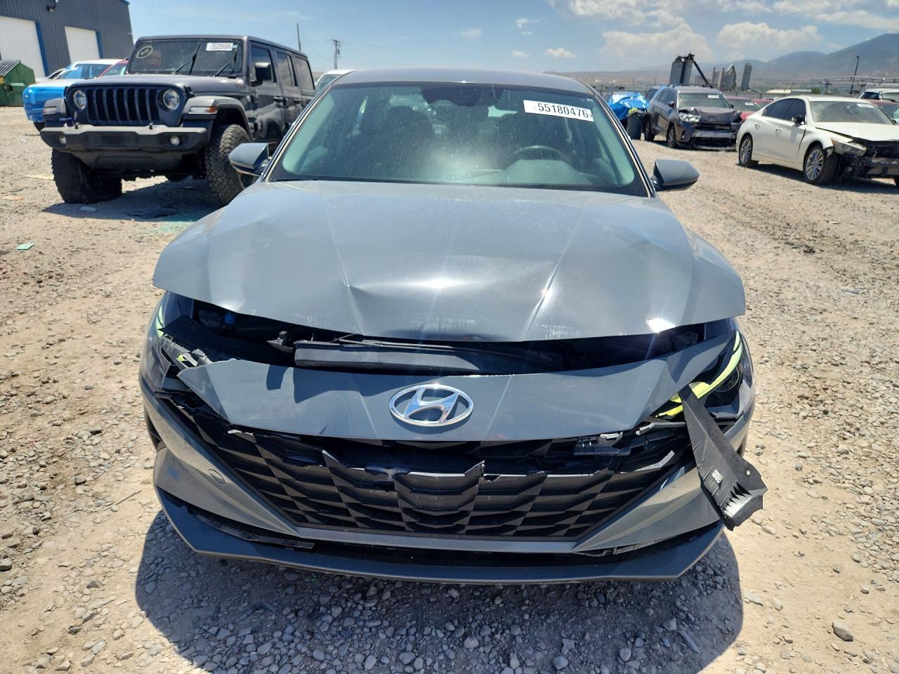 Hyundai ELANTRA Sel