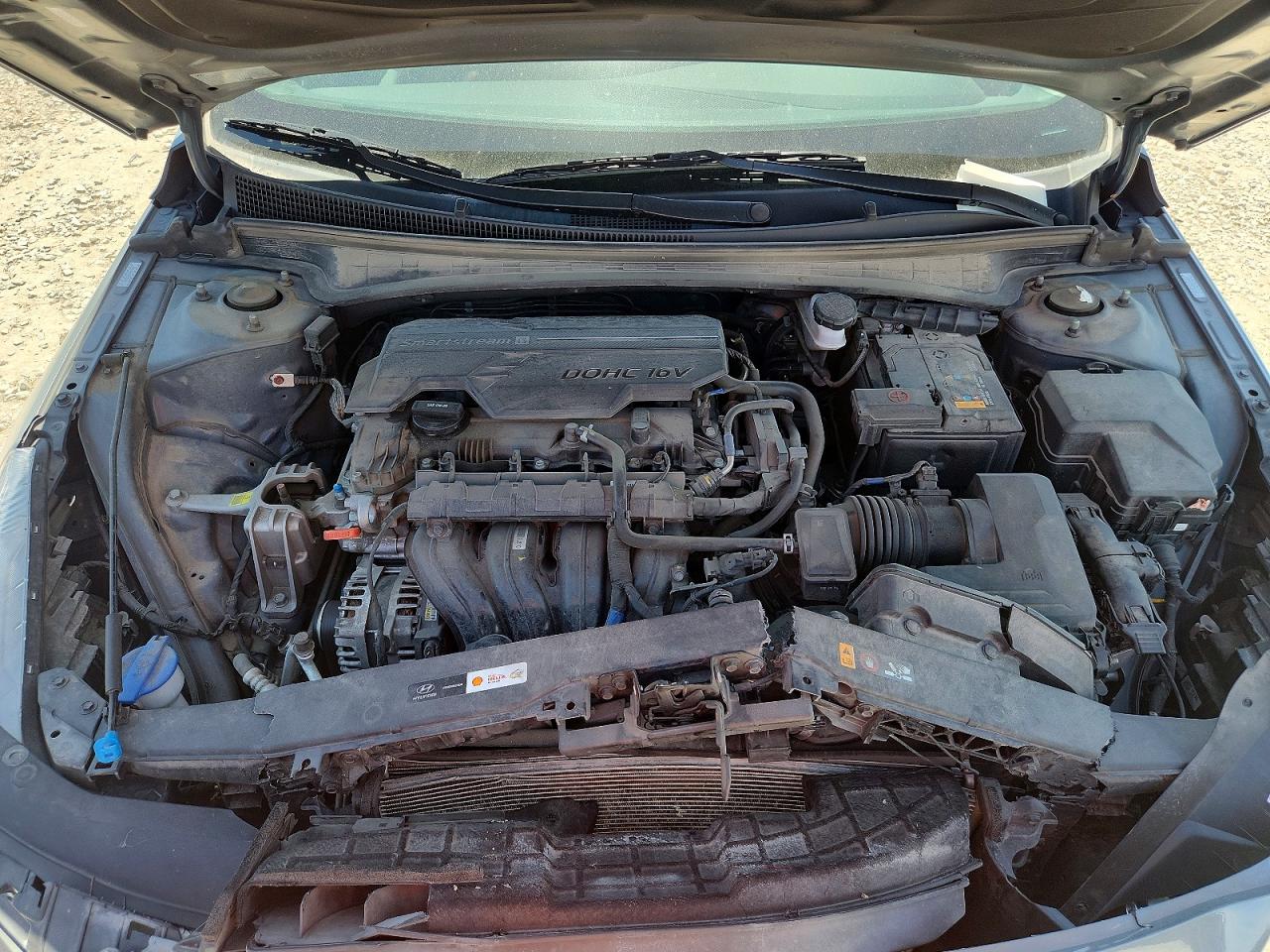 Hyundai ELANTRA Sel