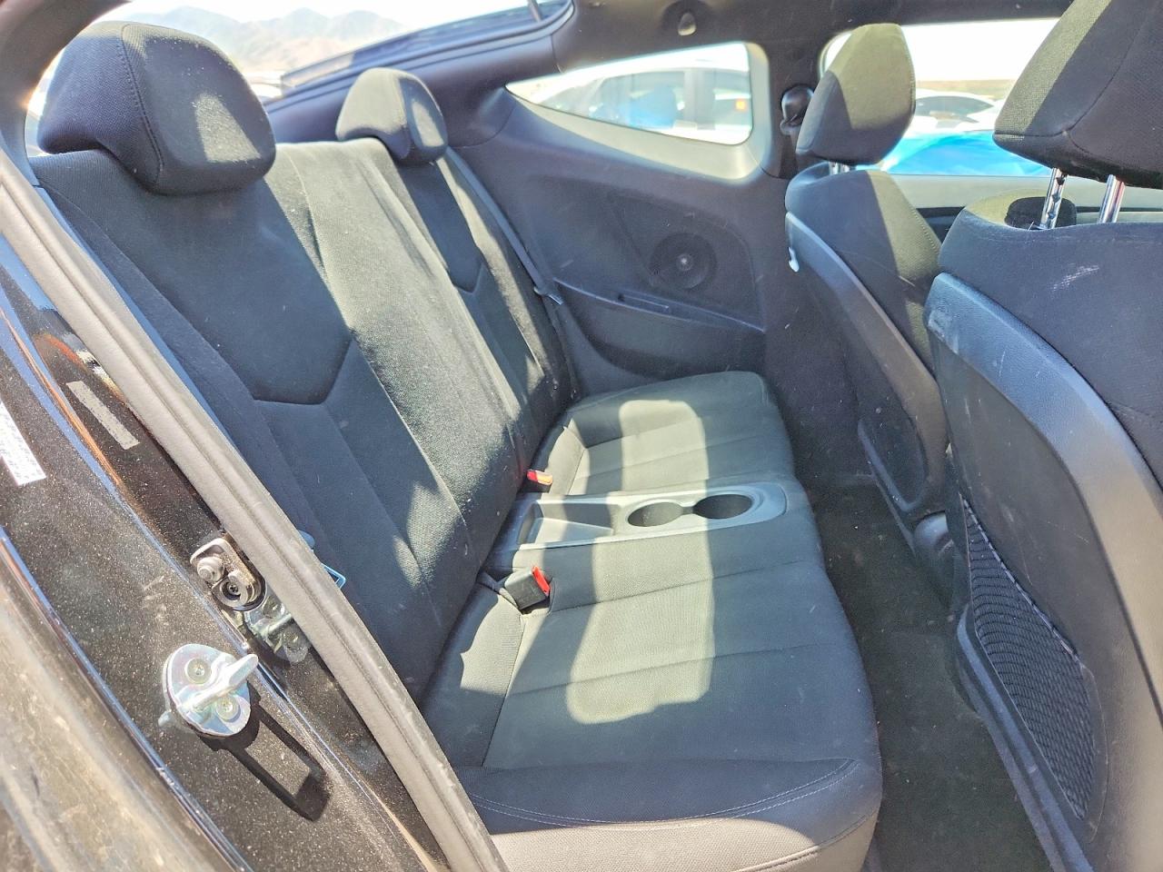 Hyundai VELOSTER Value Edition