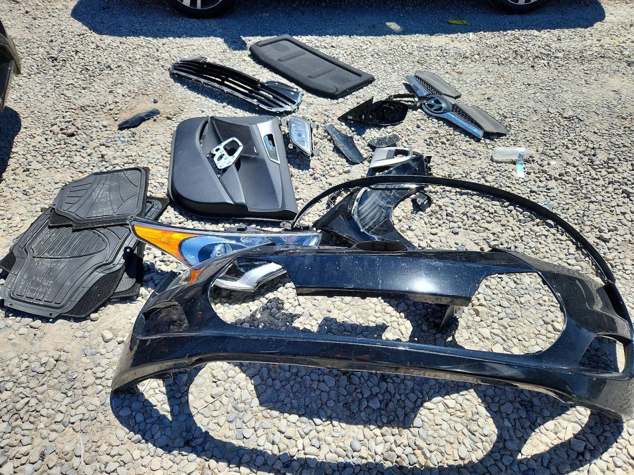 Hyundai VELOSTER Value Edition