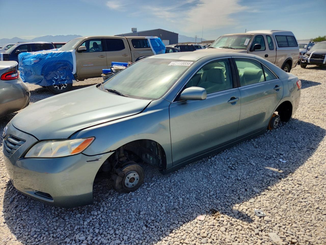 Salvage Toyota Camry Image