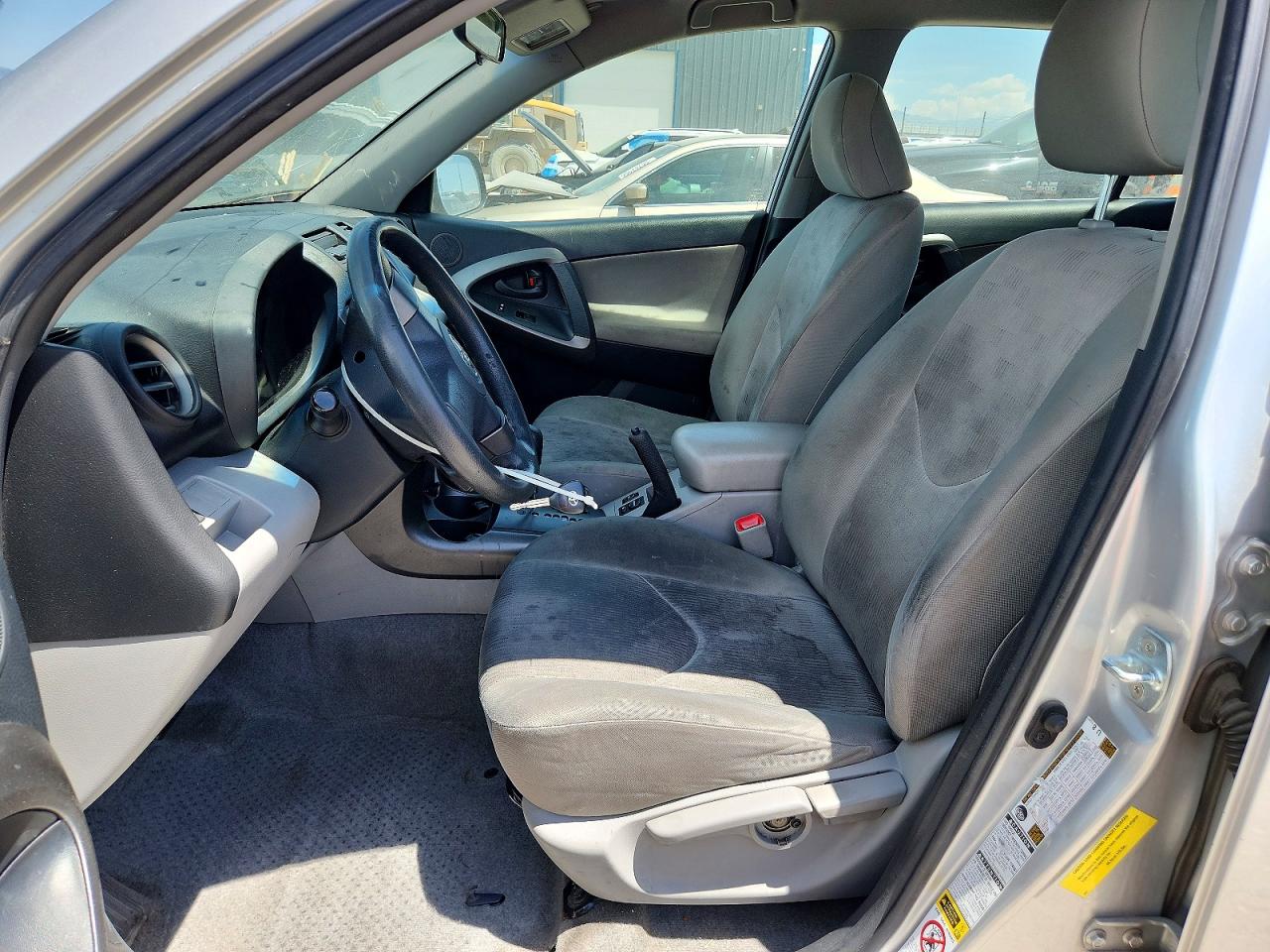 Toyota RAV4 Base