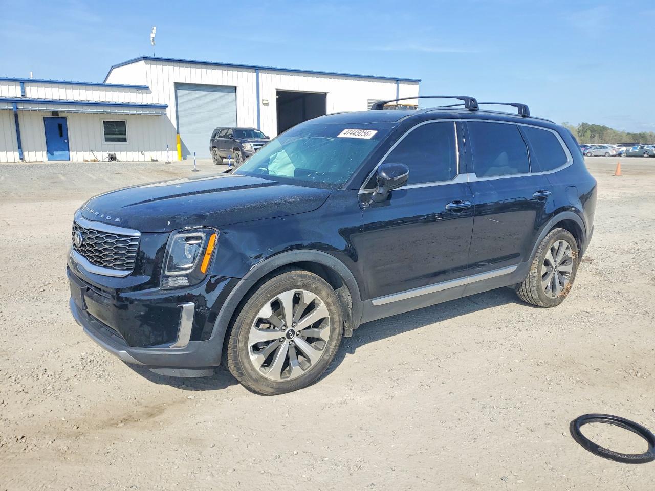 Salvage Kia Telluride Image