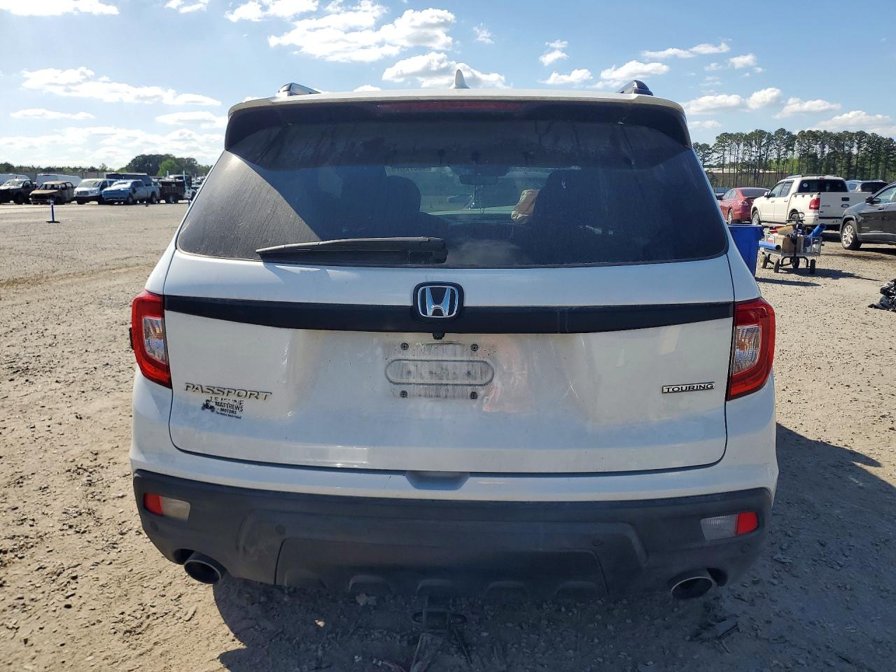 Honda Passport Touring