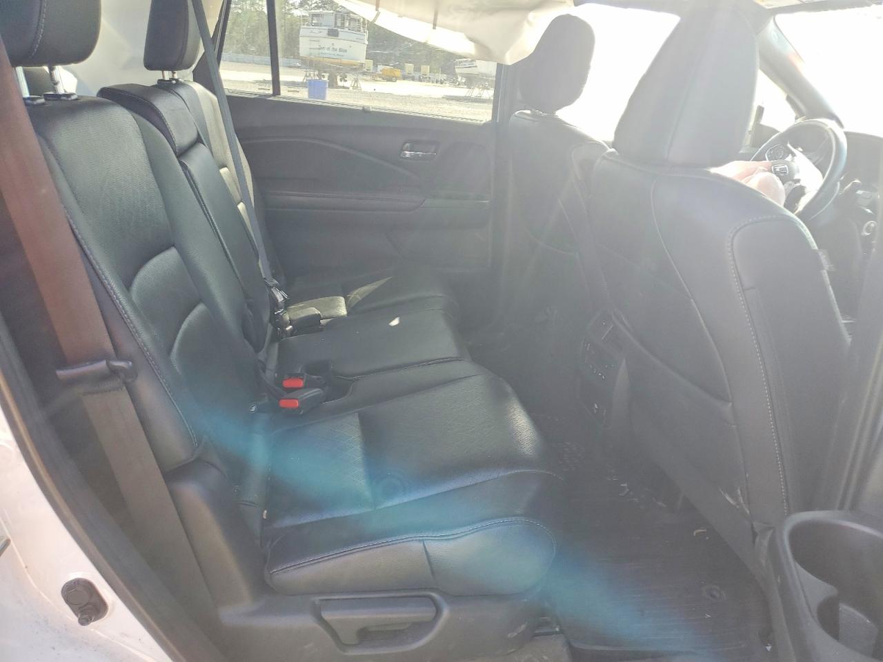 Honda Passport Touring
