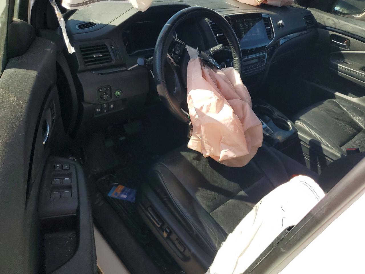 Honda Passport Touring
