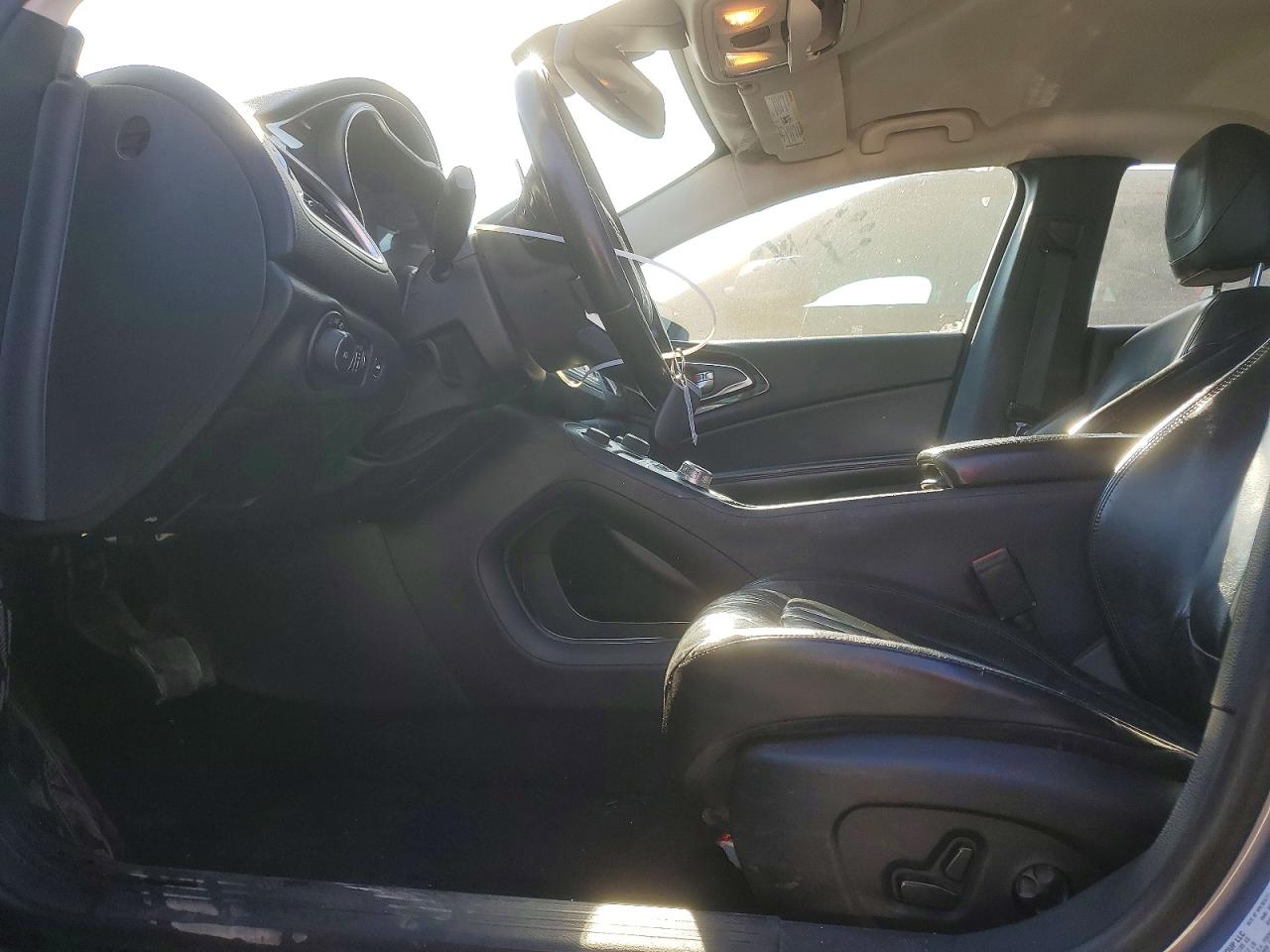 Chrysler 200 C