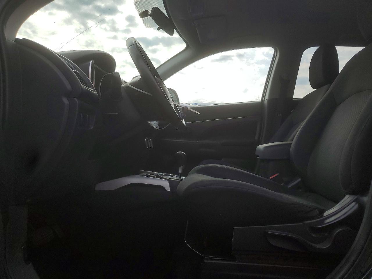 Mitsubishi Outlander Es