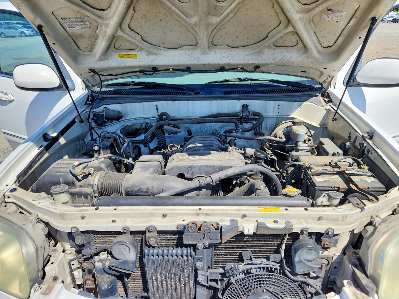 Toyota Sequoia Sr5