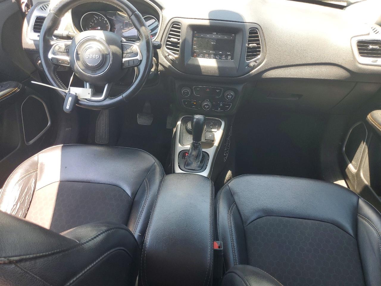 Jeep Compass Latitude