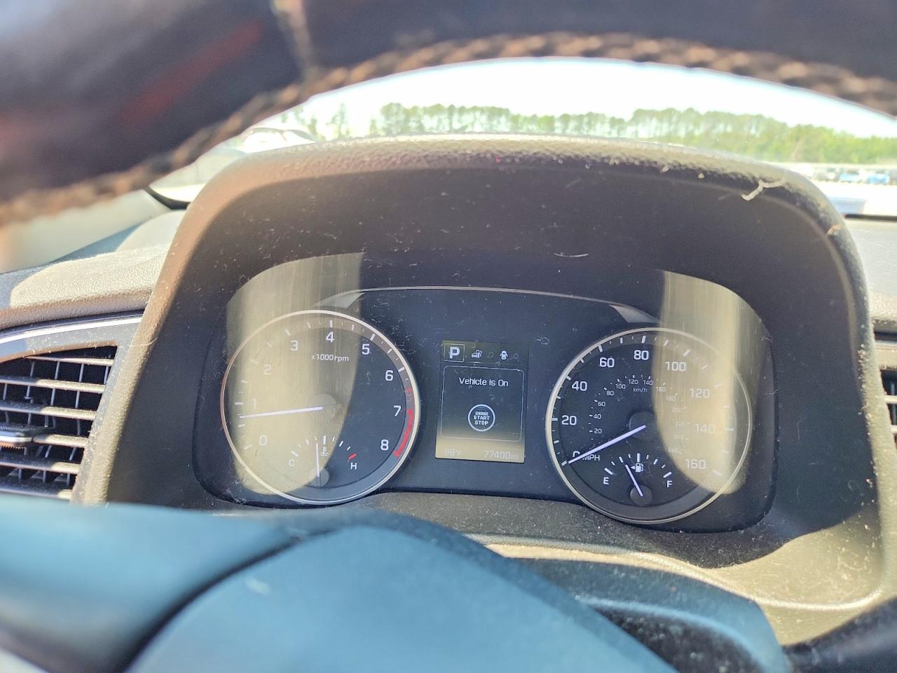 Hyundai ELANTRA Value Edition