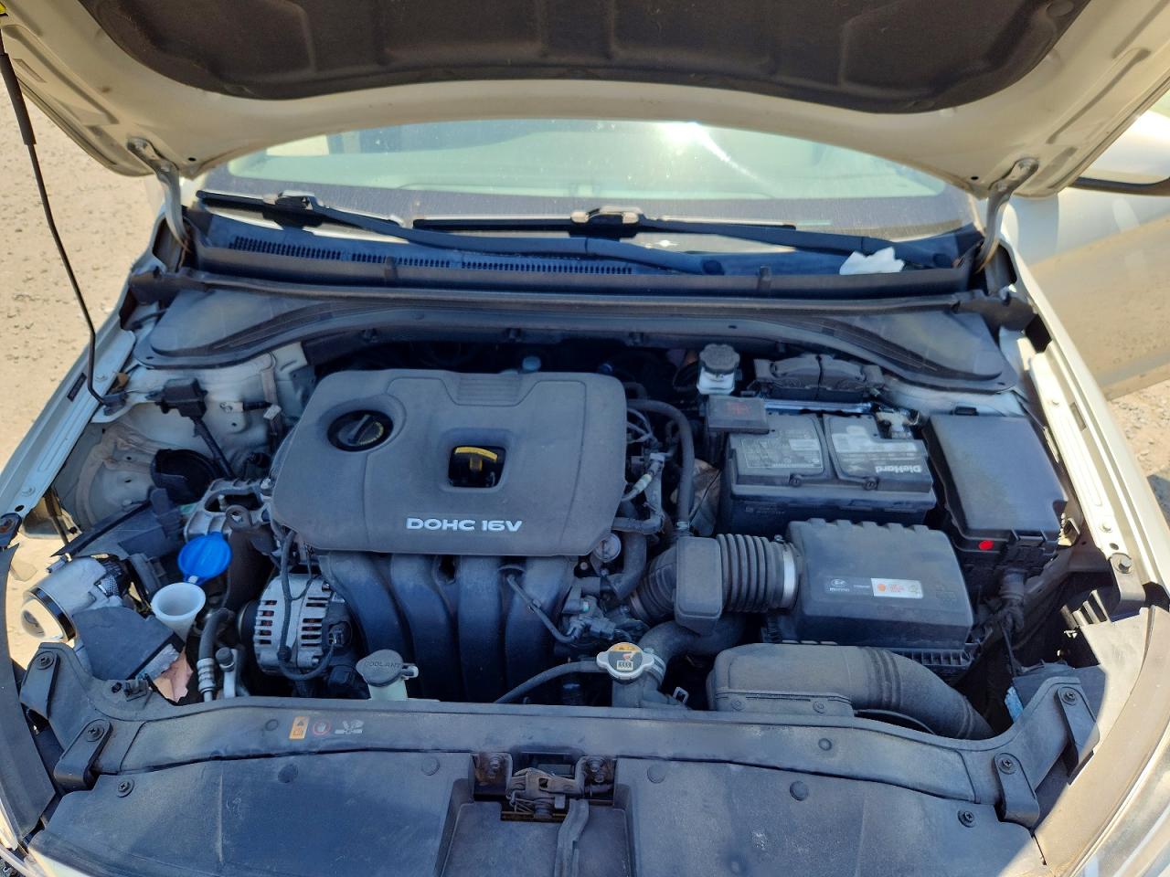 Hyundai ELANTRA Value Edition
