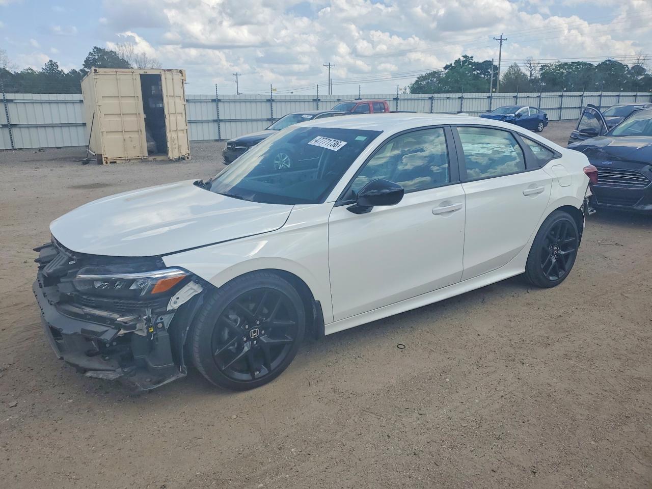 Salvage Honda Civic Image