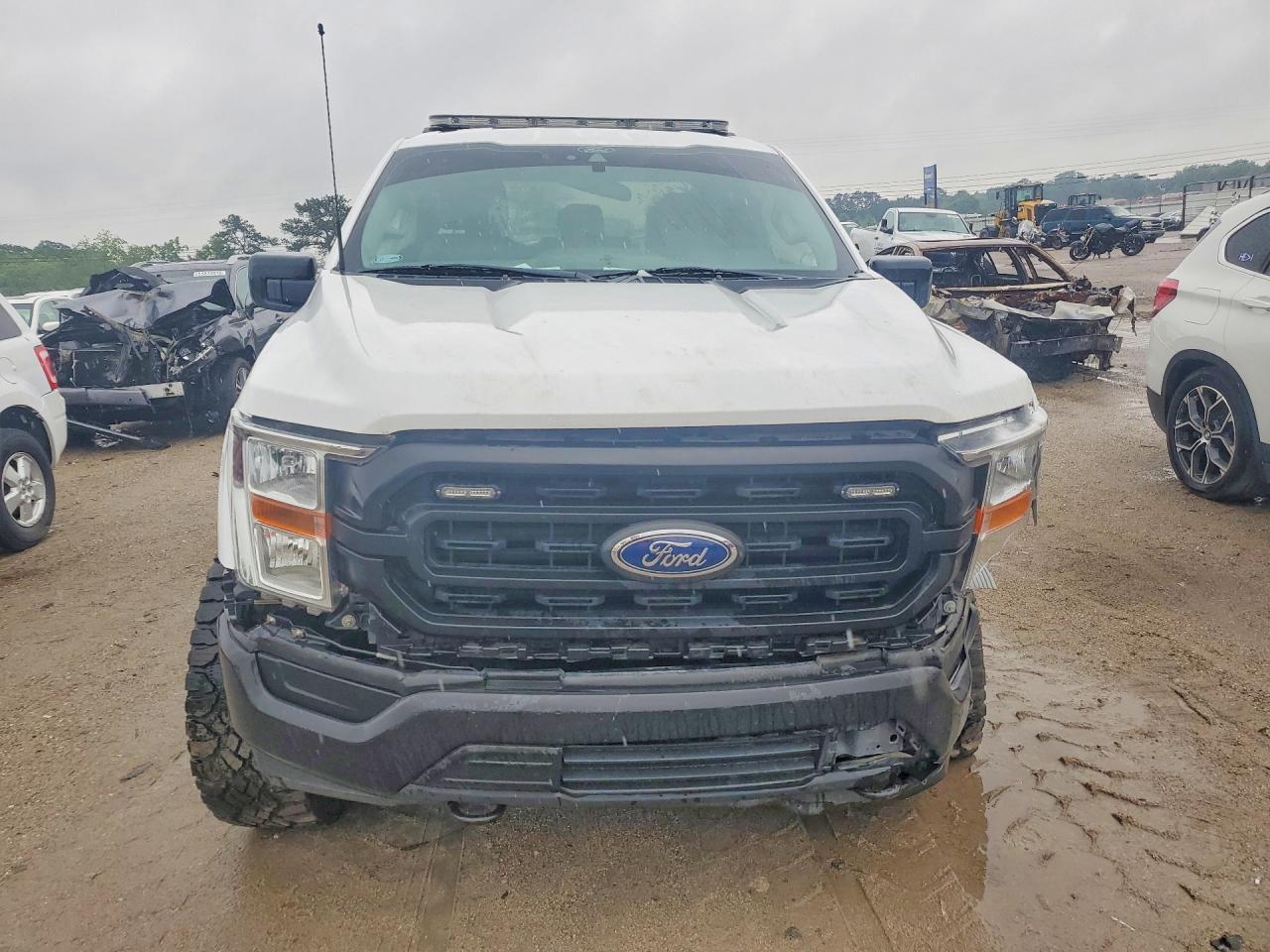 Ford F-150 Super Cab
