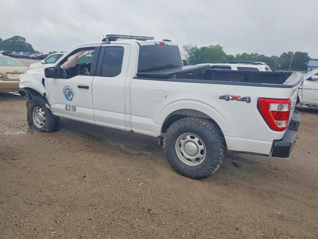 Ford F-150 Super Cab