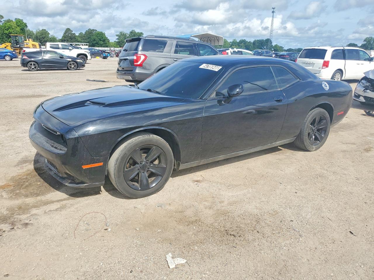 Salvage Dodge Challenger Image