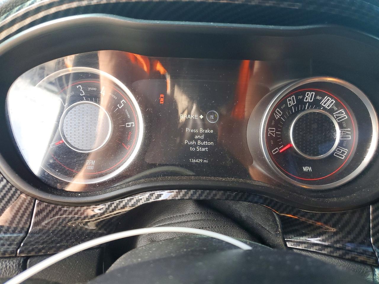 Dodge Challenger Sxt