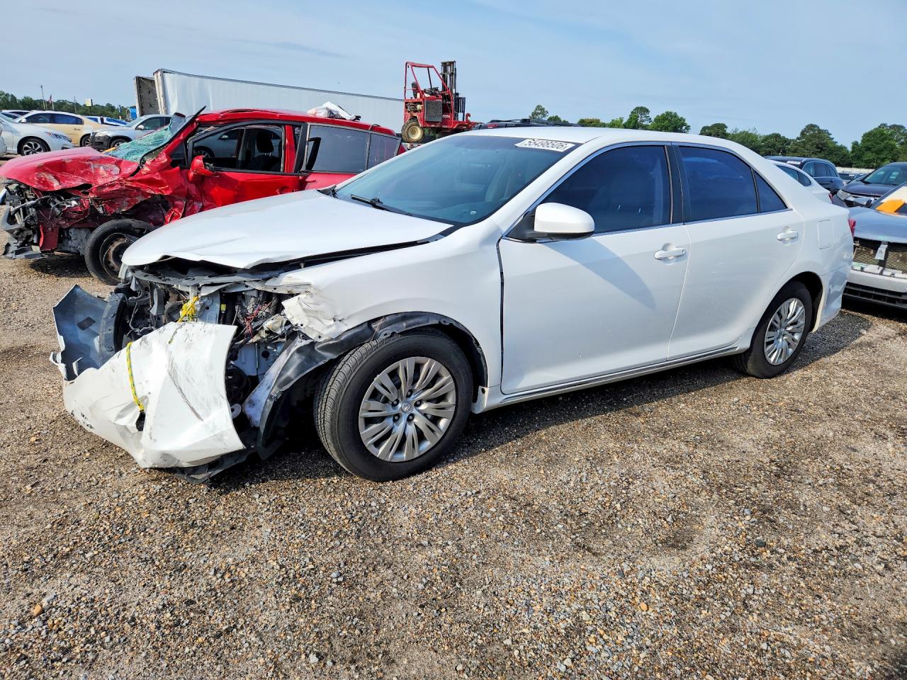 Salvage Toyota Camry Image