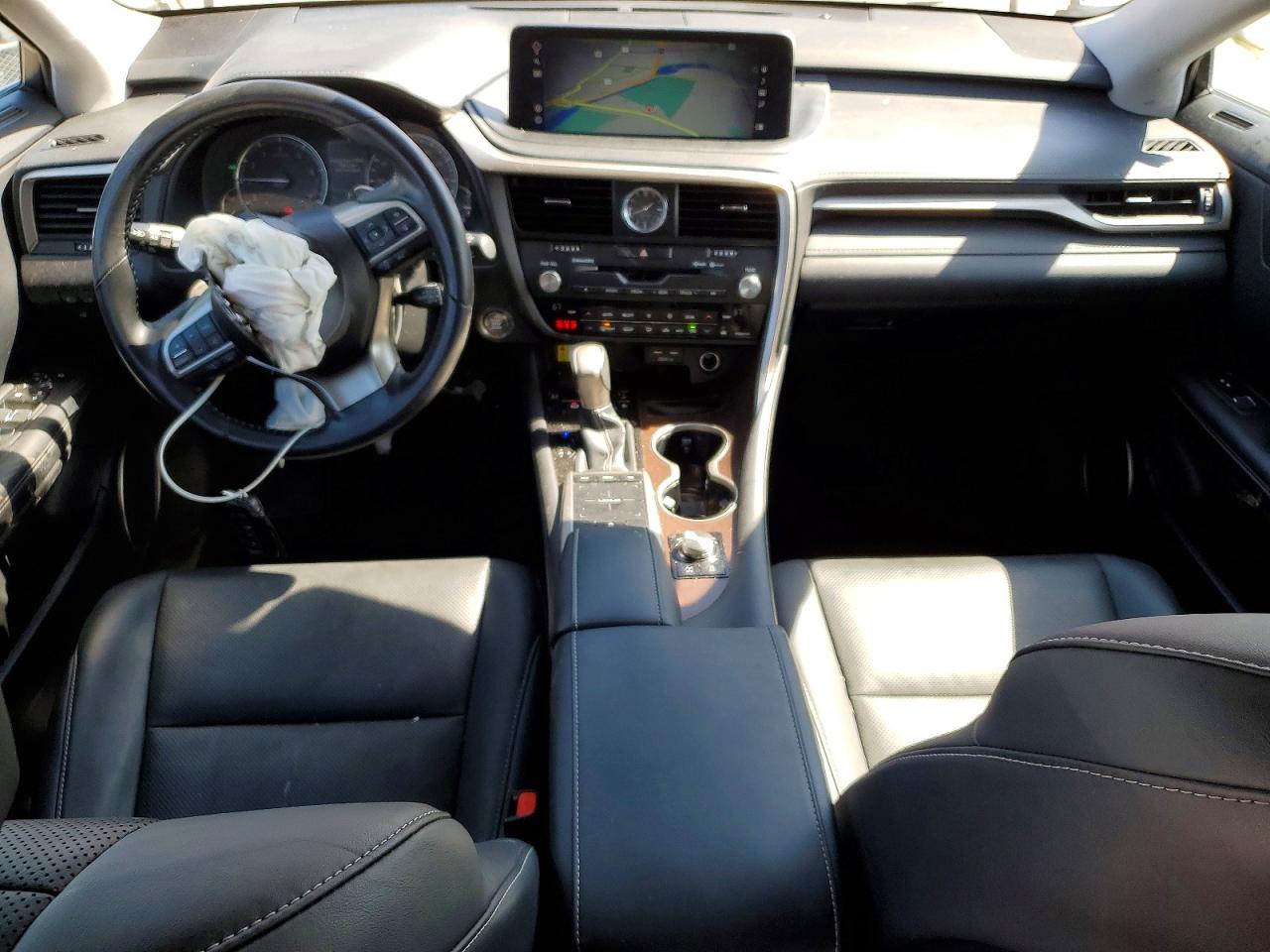 Lexus RX Base