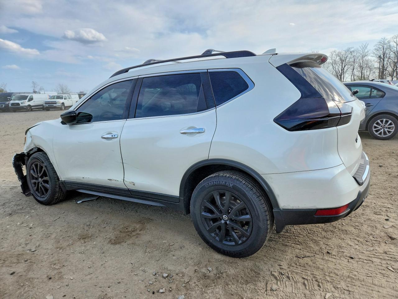 Nissan Rogue Sv