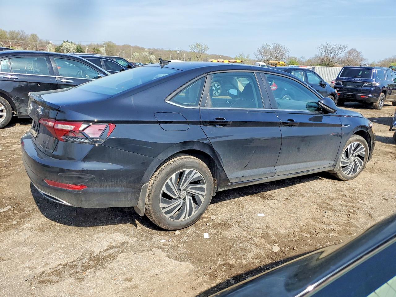 Volkswagen Jetta Sel Premium