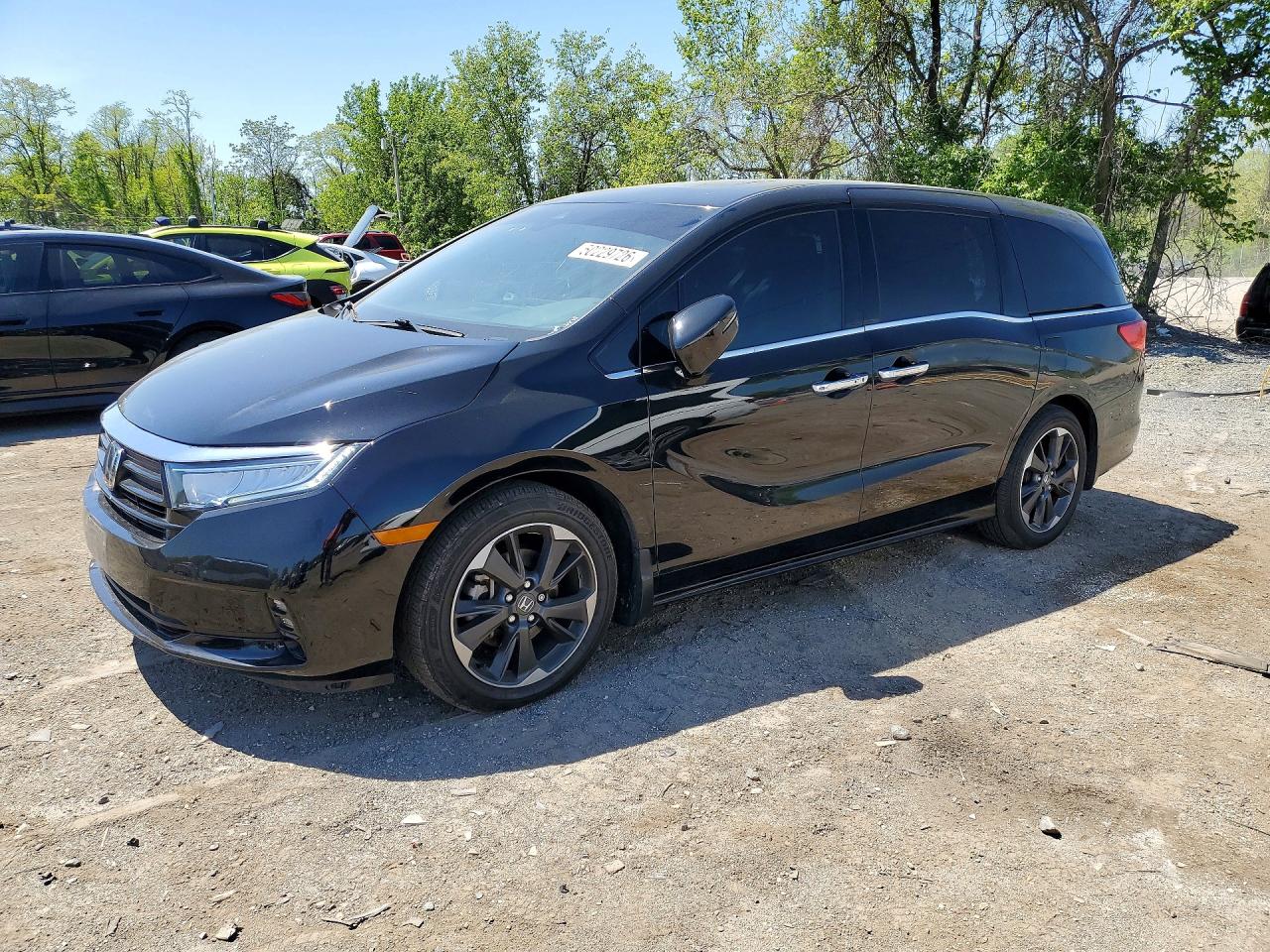 Salvage Honda Odyssey Image