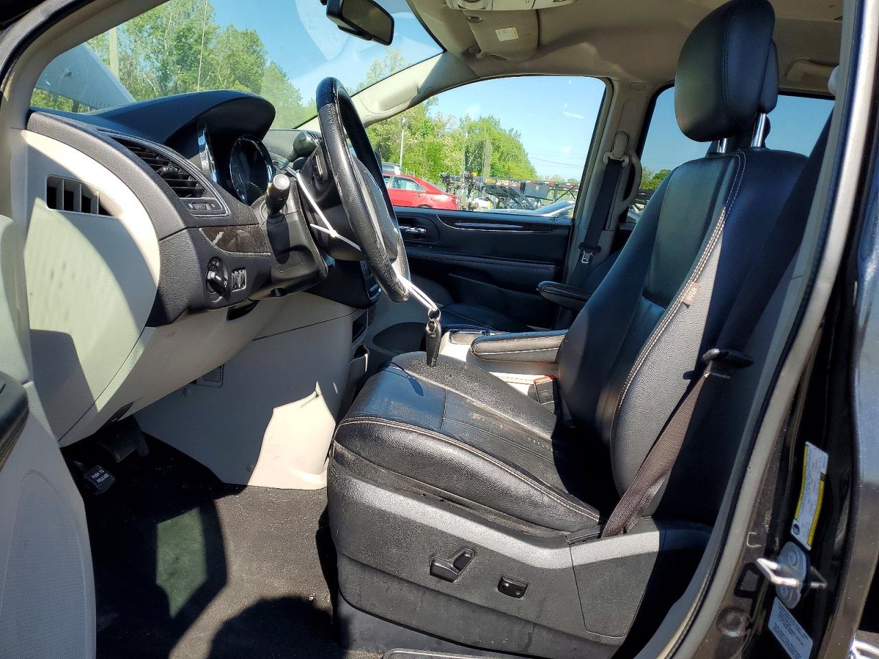 Chrysler Minivan Touring