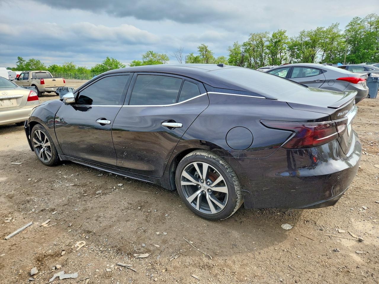 Nissan Maxima Platinum