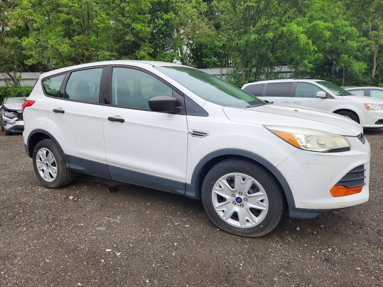 Ford Escape S