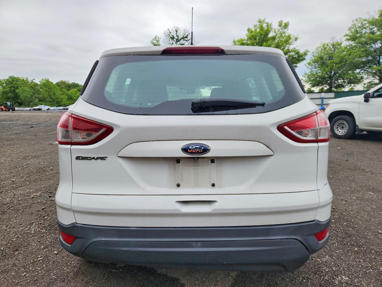 Ford Escape S