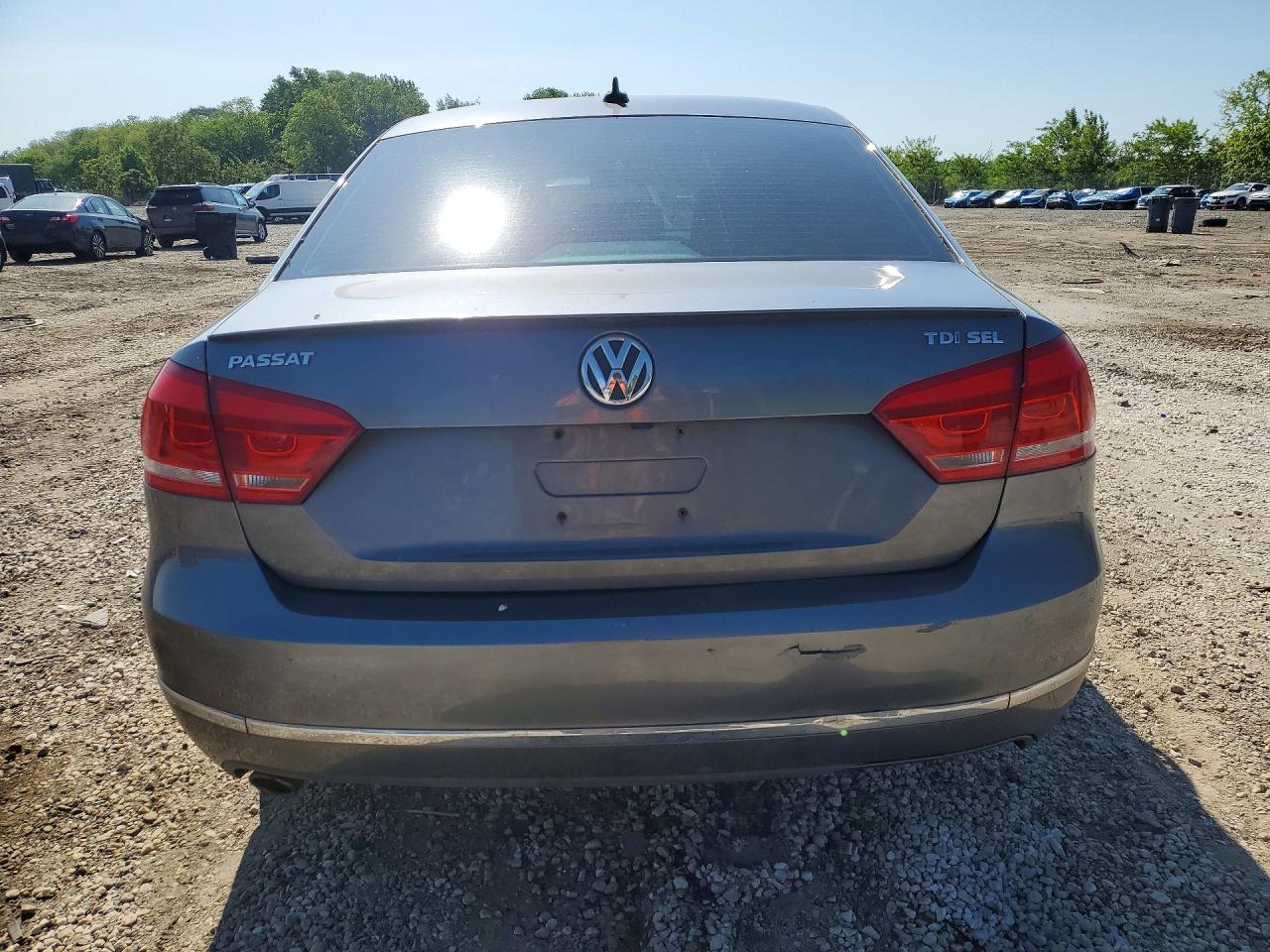 Volkswagen Passat Sel