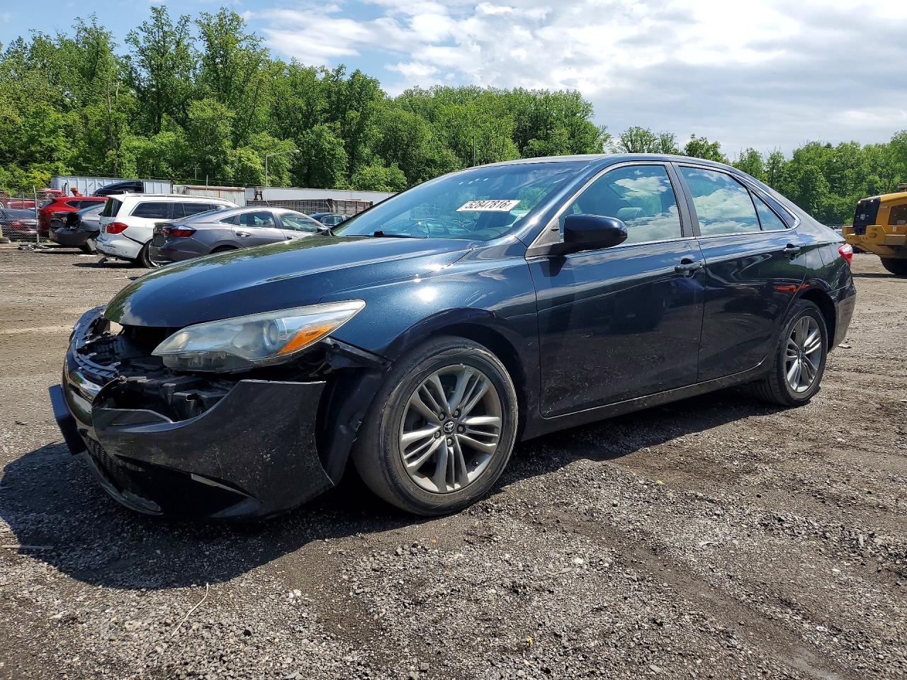 Salvage Toyota Camry Image