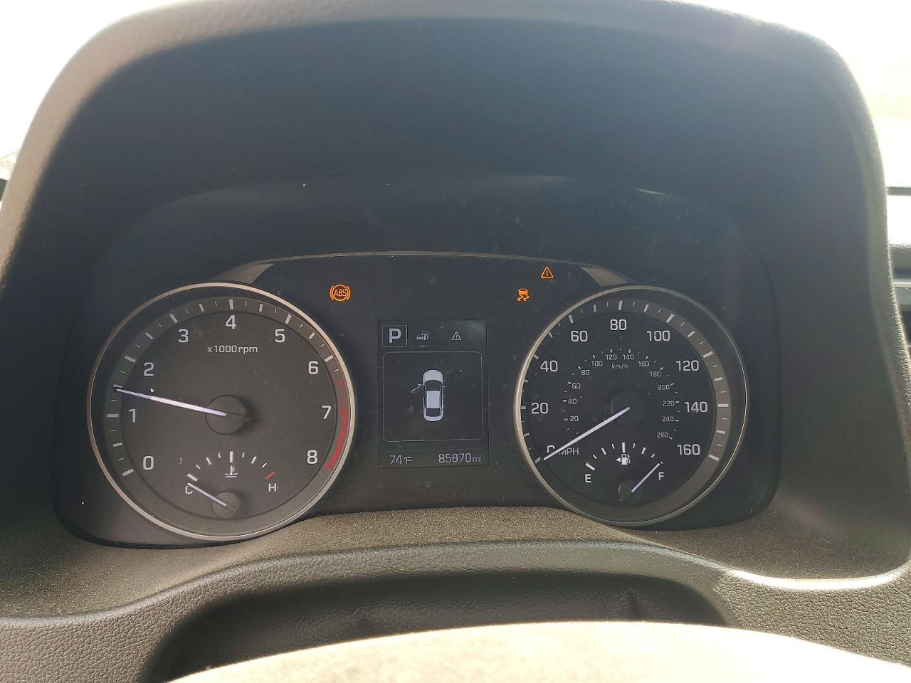 Hyundai ELANTRA Sel