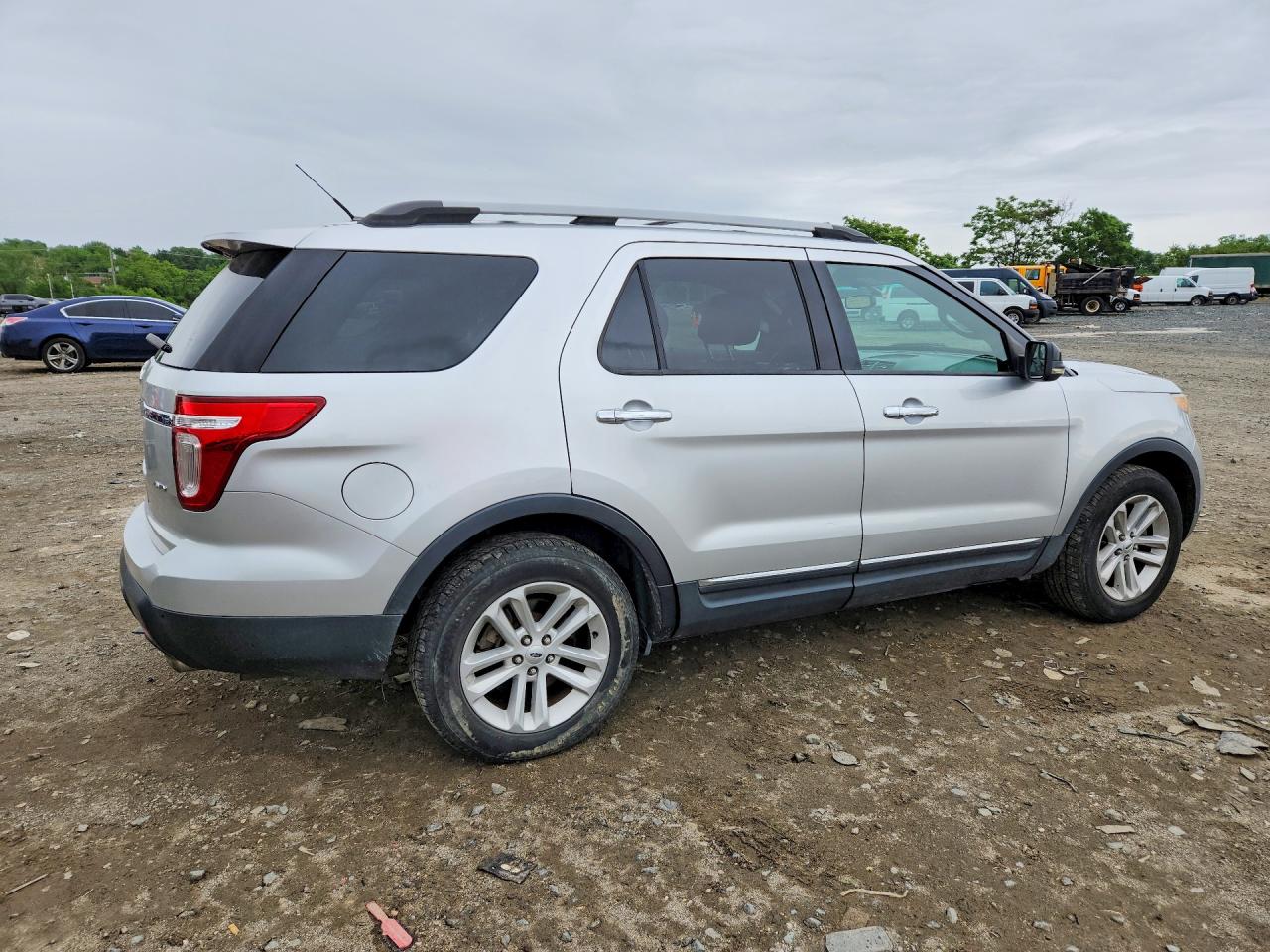 Ford Explorer Xlt