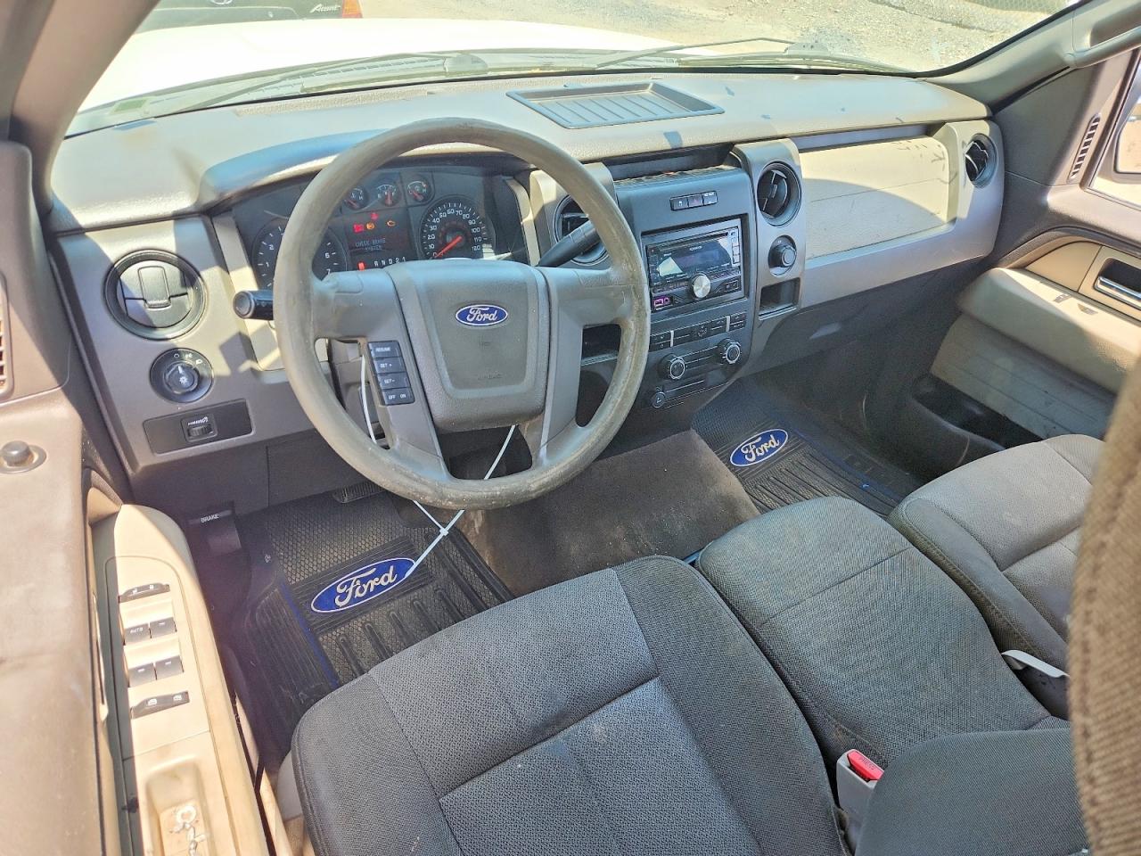 Ford F-150 Super Cab