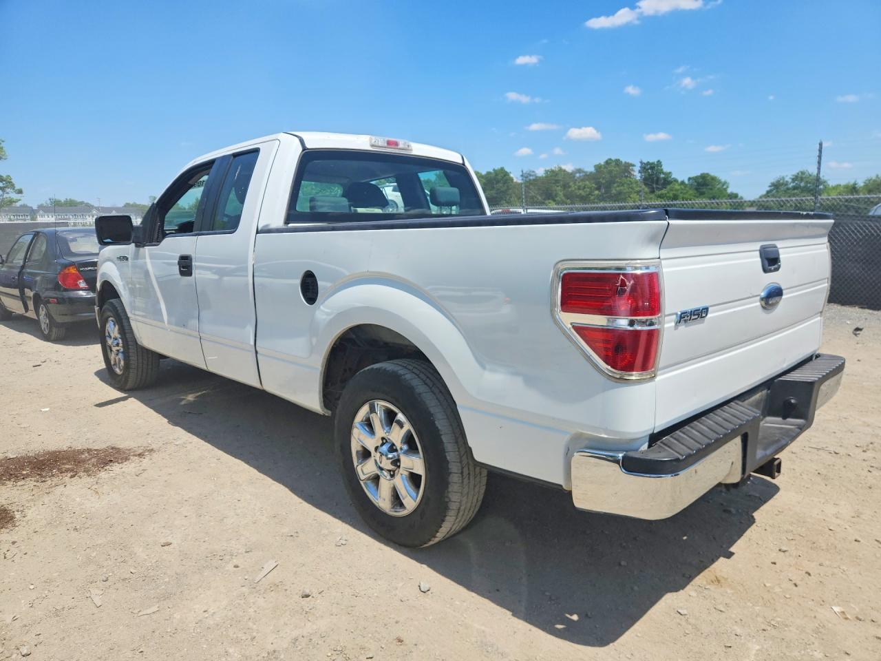 Ford F-150 Super Cab