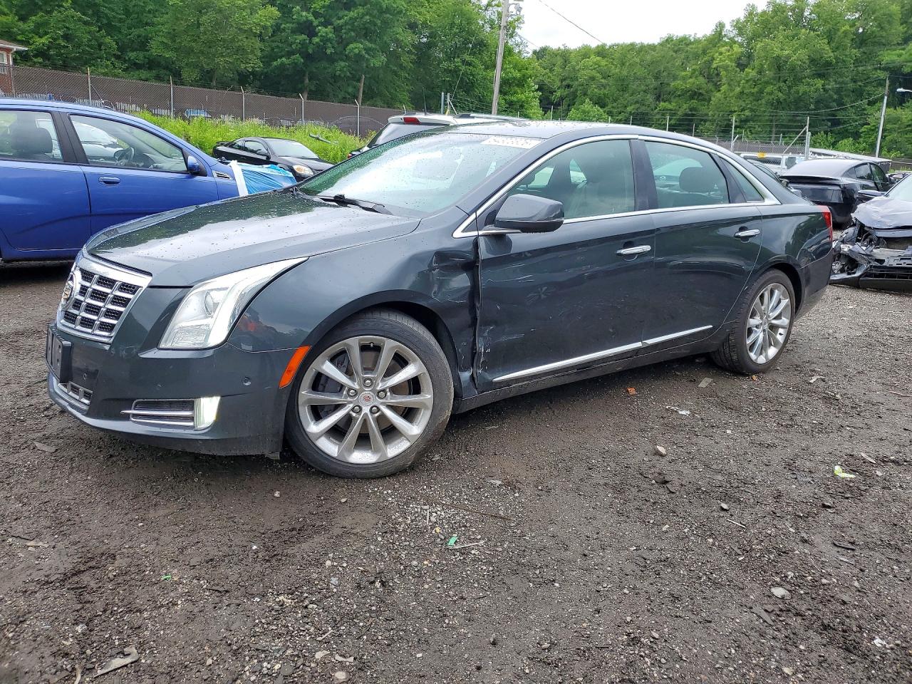 Salvage Cadillac XTS Image