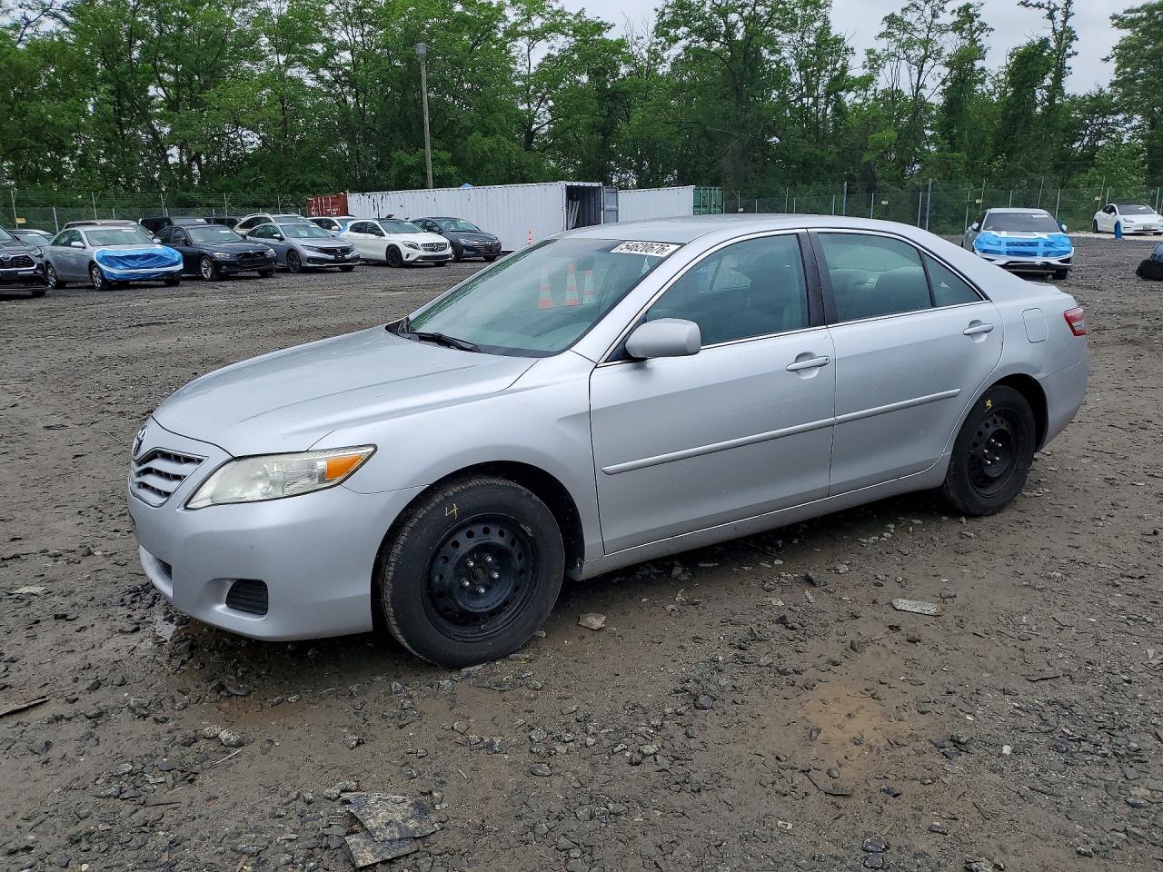 Salvage Toyota Camry Image