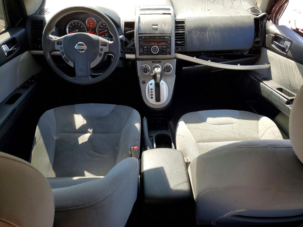 Nissan Sentra 2.0