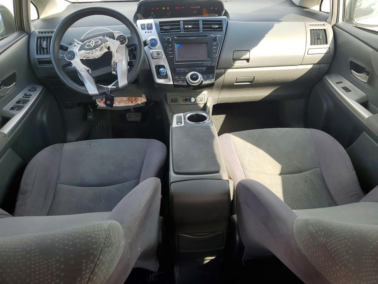 Toyota Prius v Three