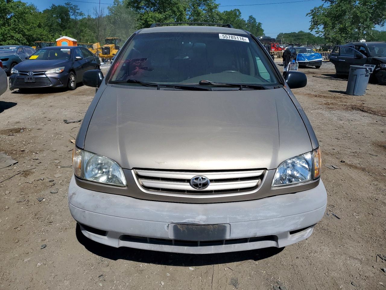 Toyota Sienna Ce