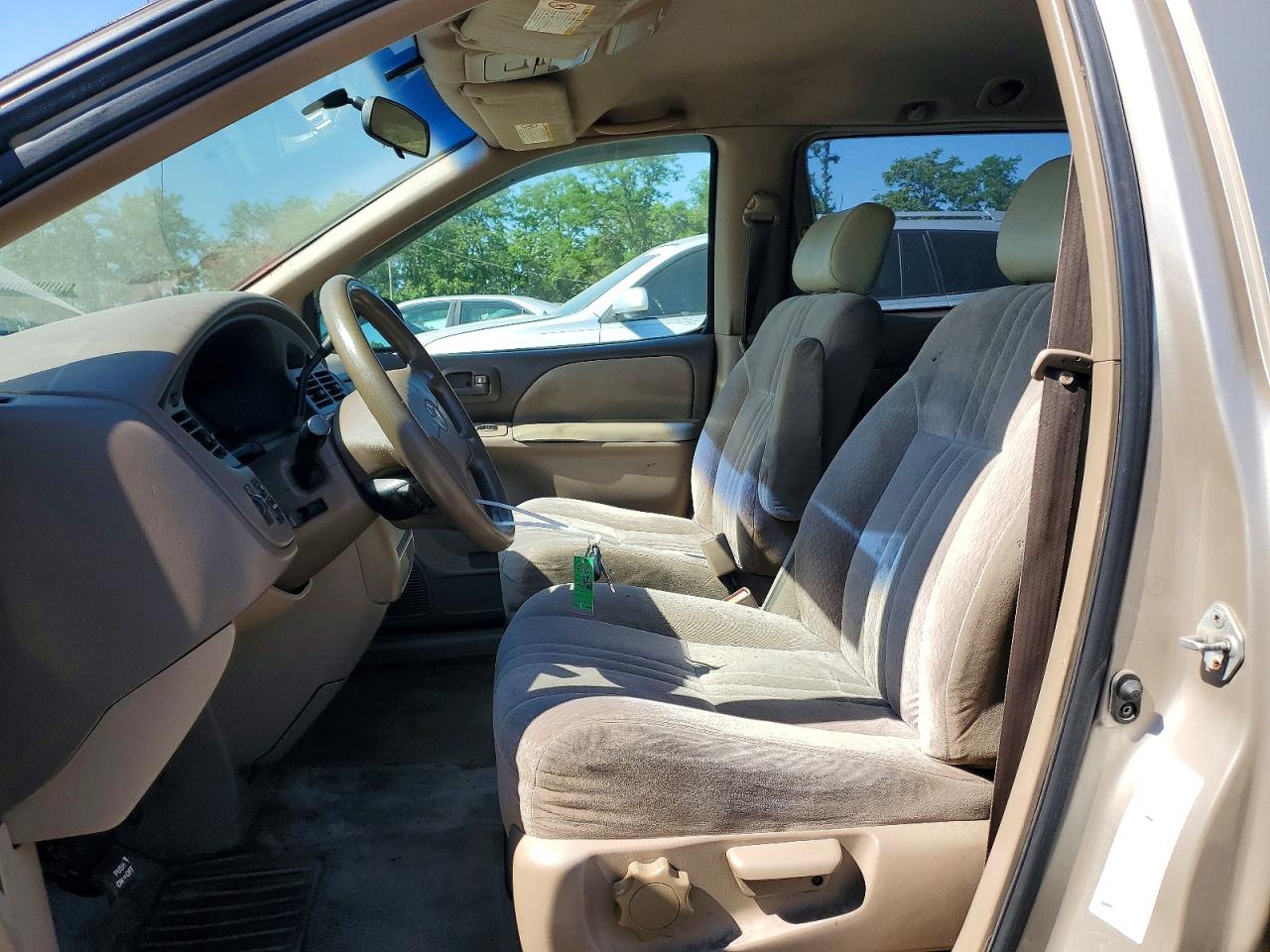 Toyota Sienna Ce