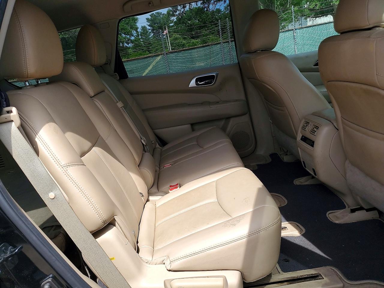 Nissan Pathfinder Sl