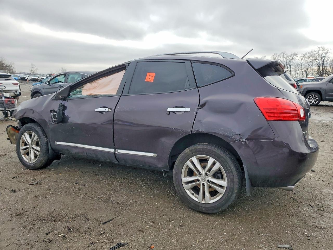 Nissan Rogue S