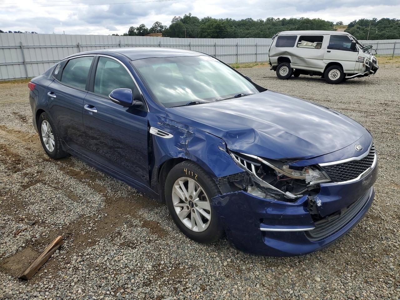 Kia Optima Lx