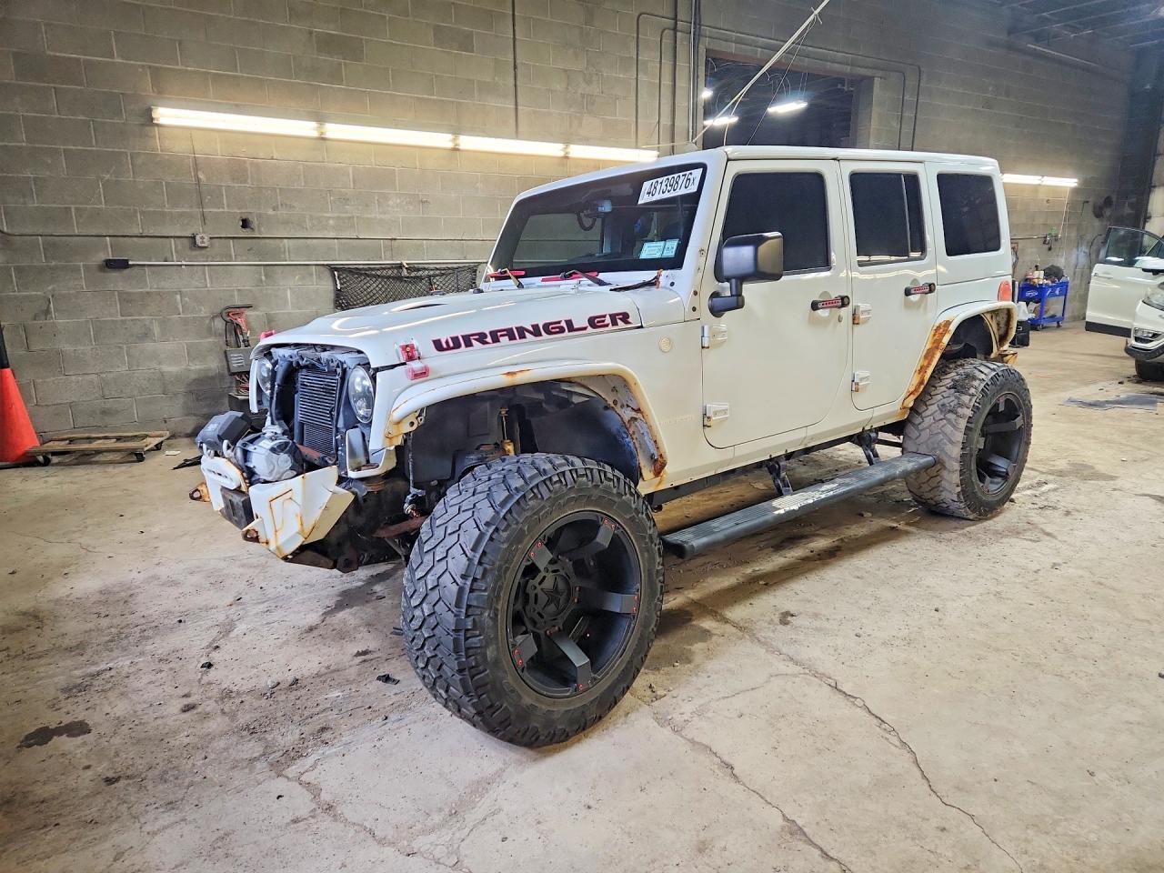 Salvage Jeep Wrangler Image