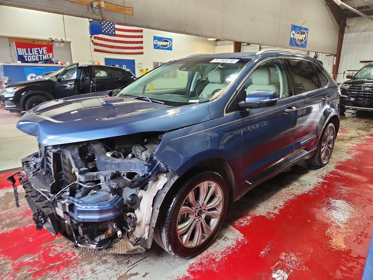 Salvage Ford Edge Image