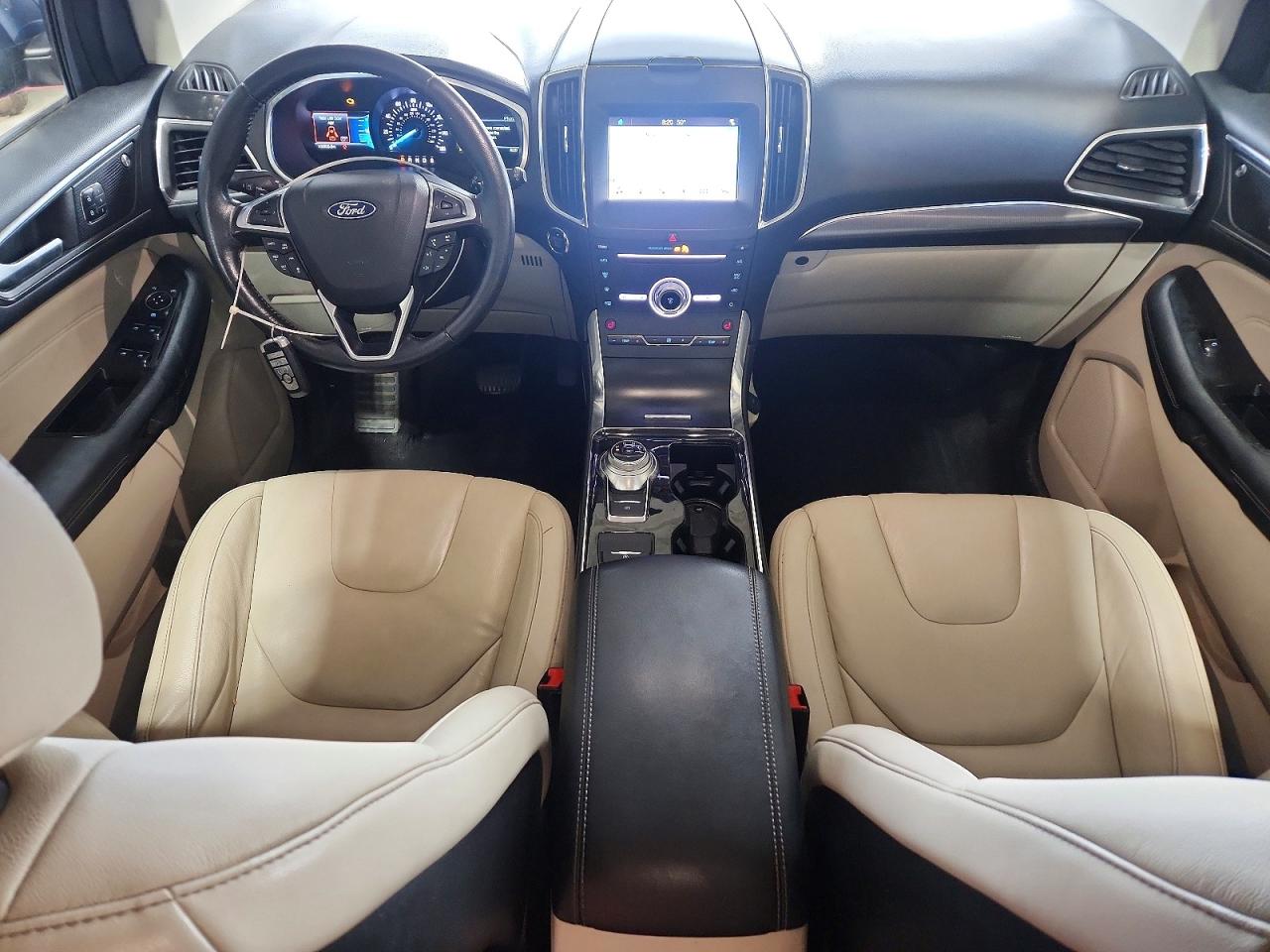 Ford Edge Titanium