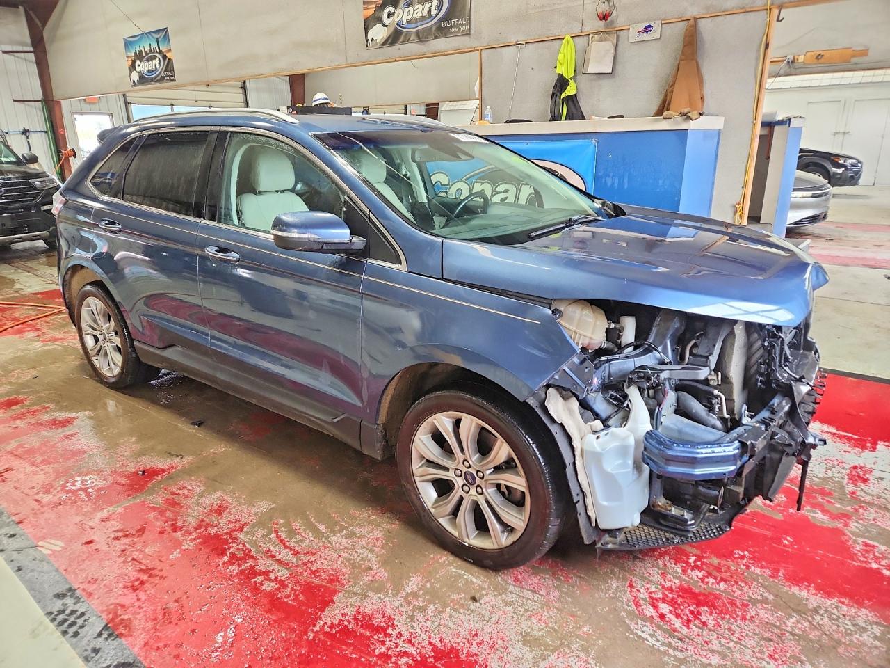 Ford Edge Titanium